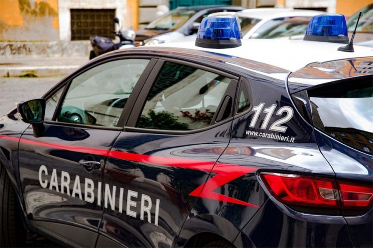 Državljanin BiH u Italiji pretukao suprugu, pa napao policajce