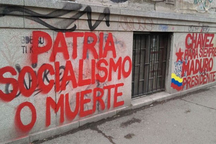 Grafiti podrške Maduru u Novom Sadu