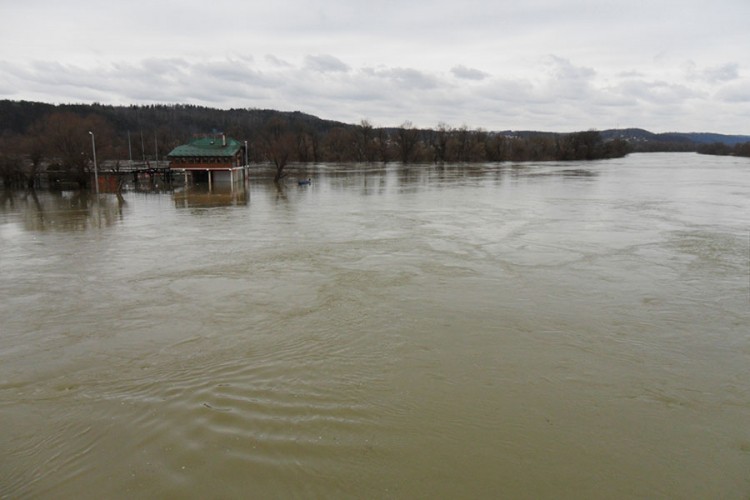 Nivo rijeka u BiH u opadanju, nema opasnosti od poplava