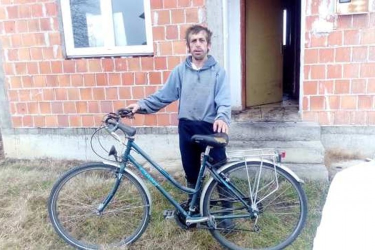Srpčaninu sa invaliditetom ispunjena želja: Dobio bicikl na poklon