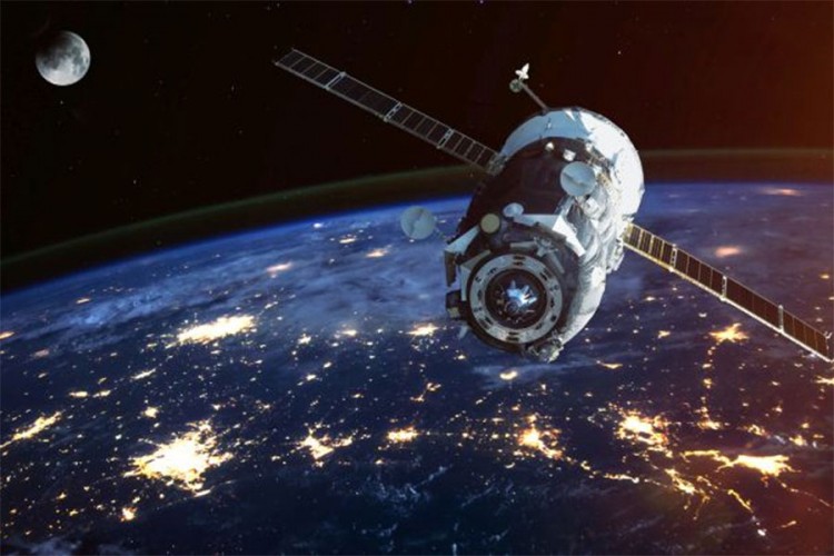 NASA izgubila vezu sa satelitima