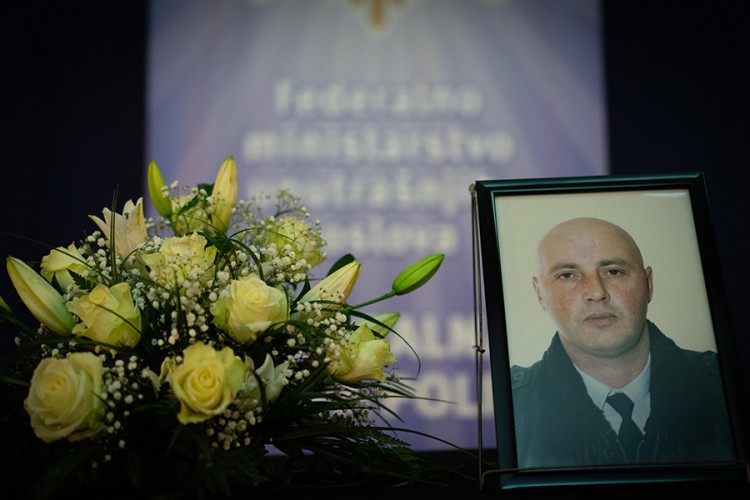 Suze i tuga na komemoraciji ubijenom Mahiru Begiću