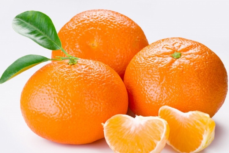 Zabranjen uvoz 10.400 kg mandarina u RS