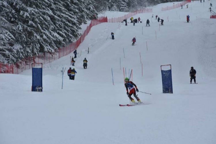 Mladi Austrijanac Šturm zlatni u slalomu na EYOF-u
