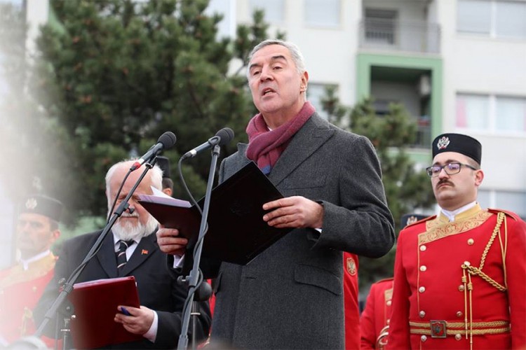 Đukanović: Neću podnijeti ostavku Đukanović: Neću podnijeti ostavku