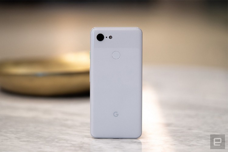 Google za 2019. godinu planira jeftiniji telefon i pametni sat
