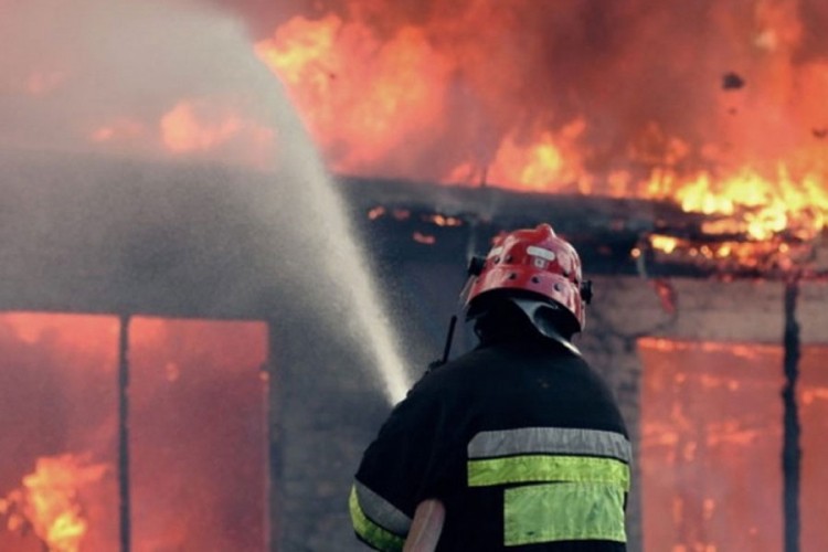 Neispravne elektroinstalacije uzrok požara u Tesliću