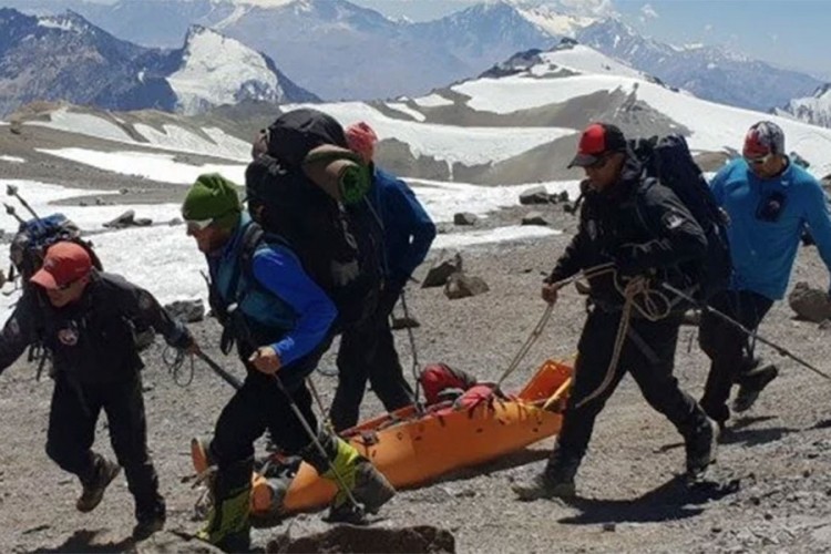 Spasioci iz Šibenika spasili čovjeka na planini u Južnoj Americi