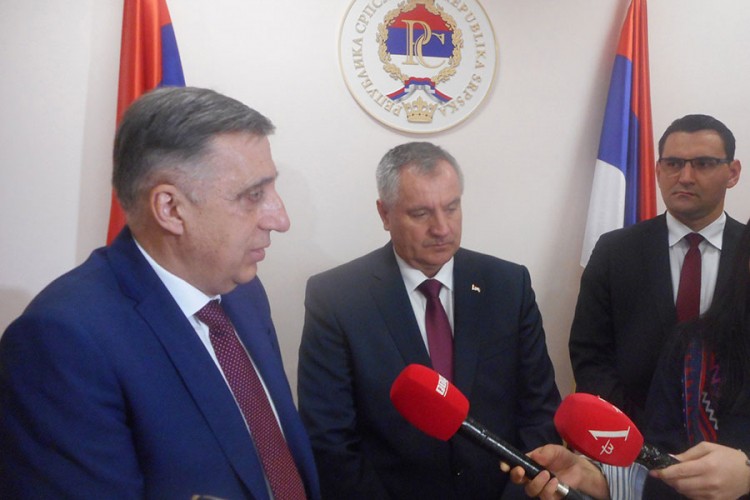 Višković pozvao privrednike da investiraju u Srpsku