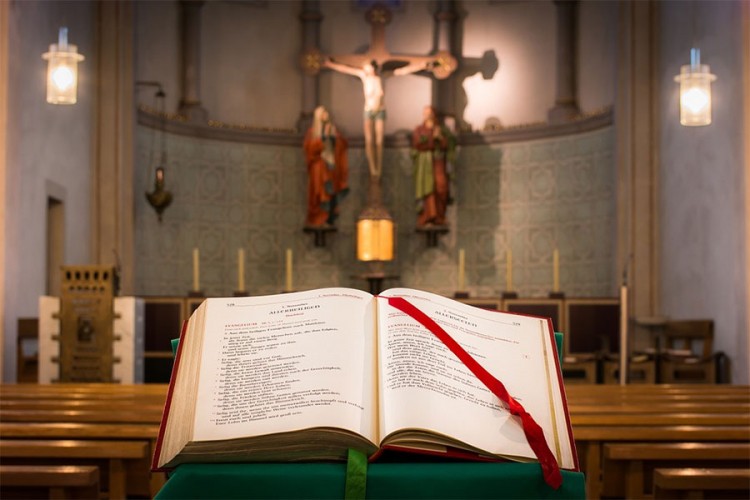 Katolici i protestanti u Njemačkoj istupaju iz crkve zbog poreza