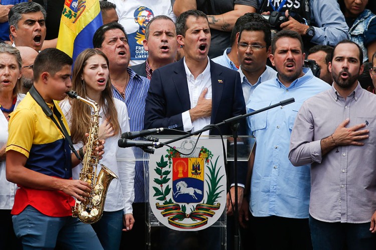 Guaido: Biće još sankcija protiv Madurove vlade