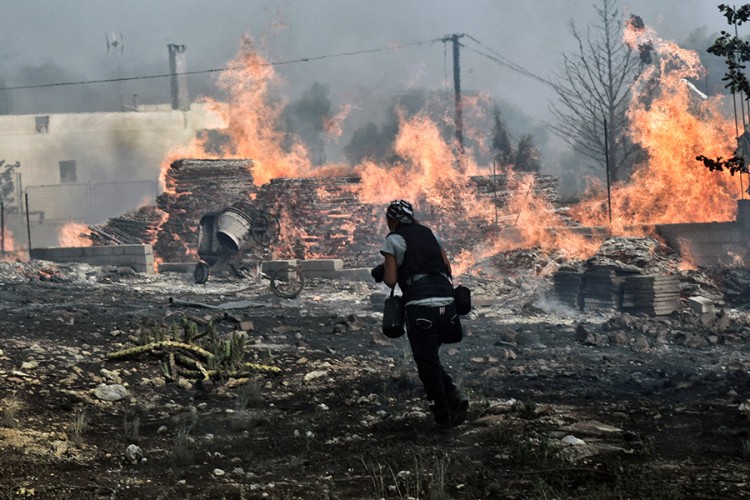 Zbog požara u Grčkoj optuženo 20 ljudi, među njima i zvaničnici