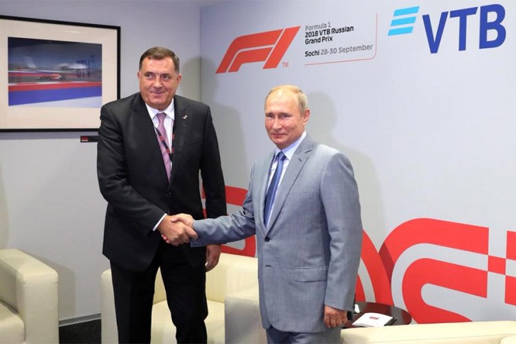 Putin i Đinping čestitali Dodiku rođendan