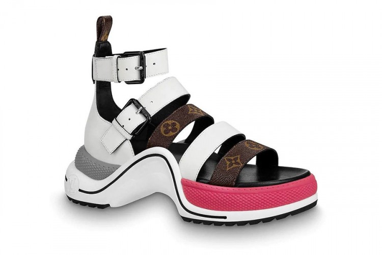 Da li biste nosili ove Louis Vuitton sandale?