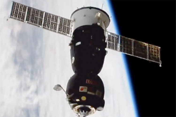 Lansirana raketa "Sojuz MS-12"
