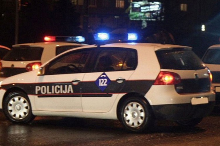 Više povrijeđenih u sudaru tri vozila u Sarajevu