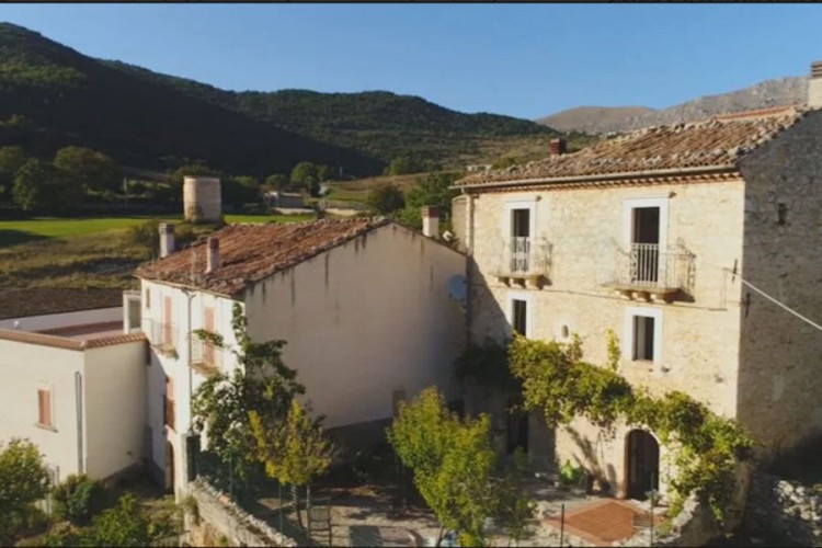 Britanac prodaje vilu u Italiji za samo 66 dolara