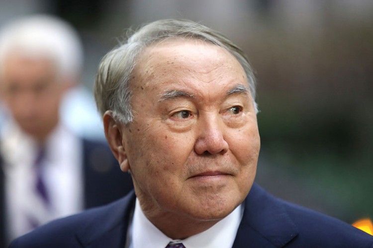 Nakon skoro 30 godina, predsjednik Kazahstana podnio ostavku