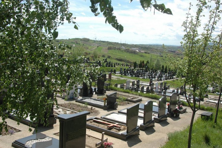 Morbidan biznis: Prodaju grobnice najbliže rodbine za 13.000 evra