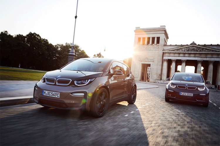 BMW i2 stiže 2024. godine?