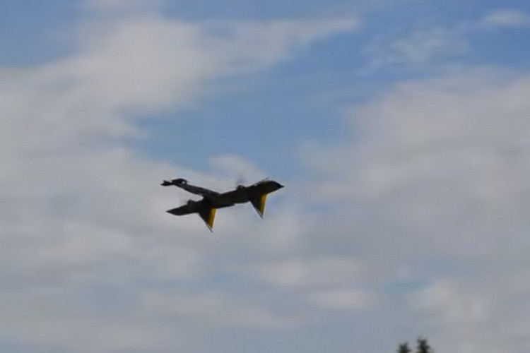 Novi ruski dron opremljen puškom obara manje letjelice