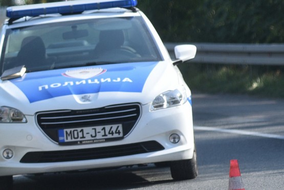 Astrom udario motoristu u Prijedoru, pa pobjegao
