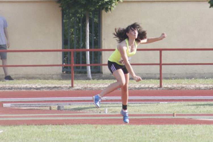 Mlada srpska atletičarka ima 15 godina i već je oborila dva svjetska rekorda