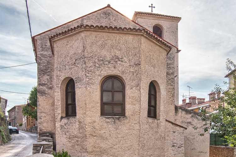 Opljačkana srpska crkva u Puli