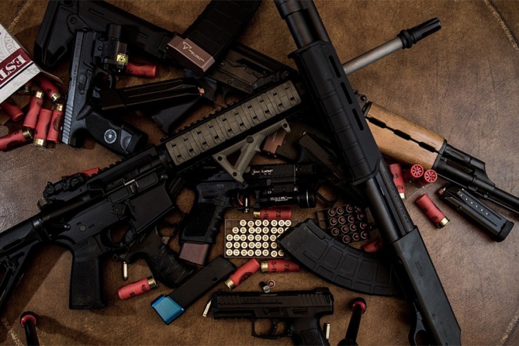 Građani BiH posjeduju 1,1 milion pušaka i pištolja