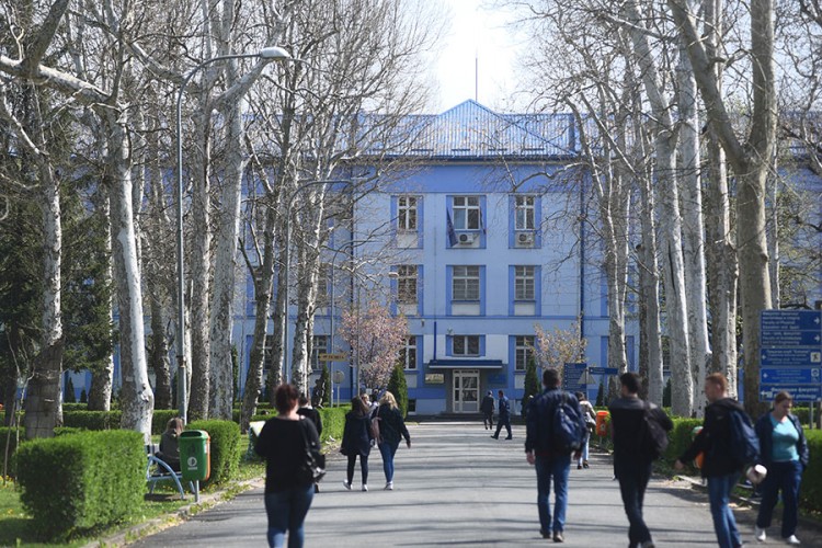 Halilović opstruiše akreditaciju univerziteta u RS