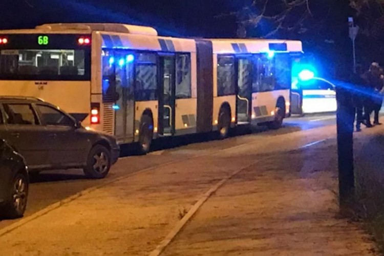 Pokušao da otme autobus u Ljubljani, ubila ga policija