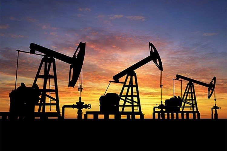 SAD uveo nove sankcije naftnom sektoru Venecuele