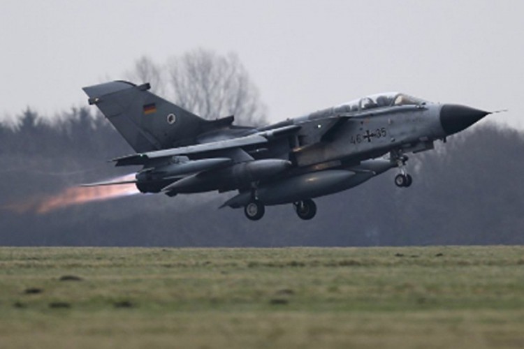 Njemačka za remont borbenih aviona izdvaja milijardi evra