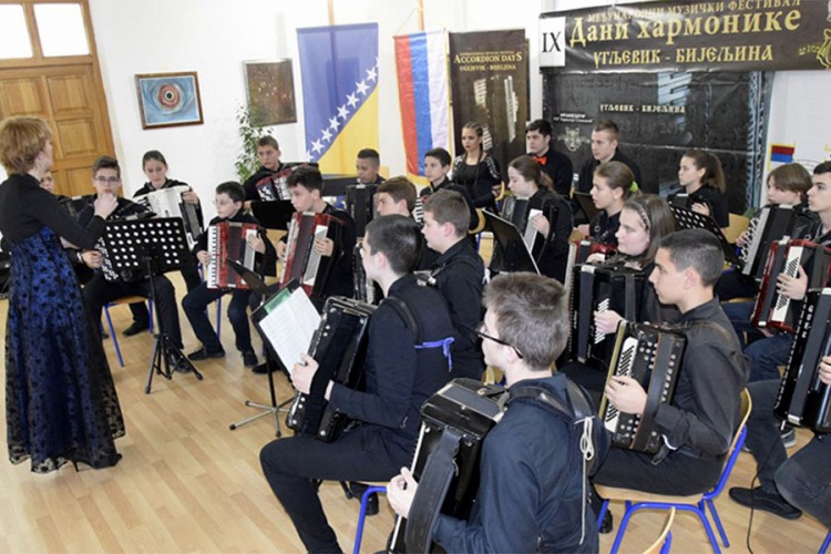 Večeras počinje festival "Dani harmonike" u Ugljeviku