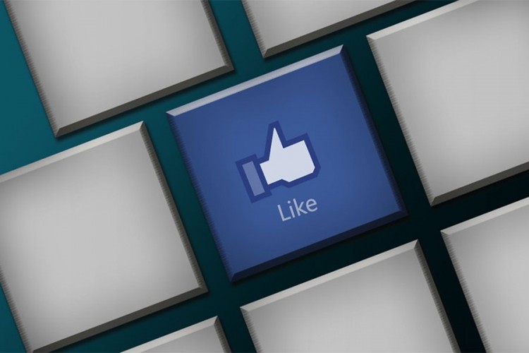 Britanci žele zabraniti "lajkovanje" maloljetnika na društvenim mrežama