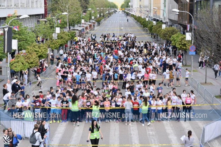 Osnovci i srednjoškolci trčali banjalučkim ulicama