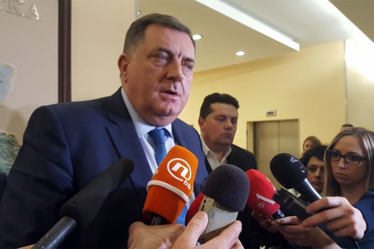Dodik: Pričaću sa papom i o Jasenovcu