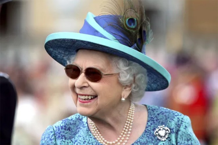 Kraljica Elizabeta danas puni 93 godine