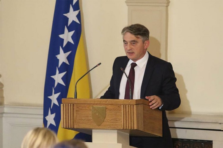 Komšić: Dodik i SNSD moraju da "progutaju žabu" kada je riječ o NATO-u