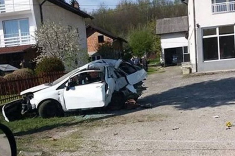 Nakon pet dana borbe preminula djevojka povrijeđena u udesu kod Kiseljaka