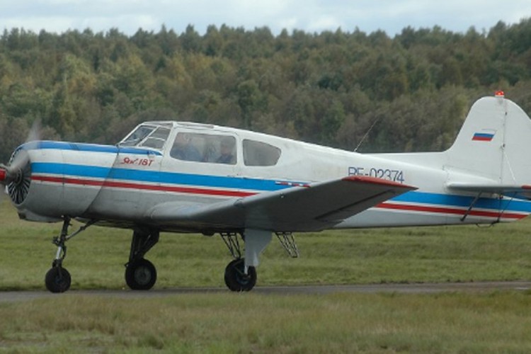 Srušio se avion u Rusiji, poginula dva pilota