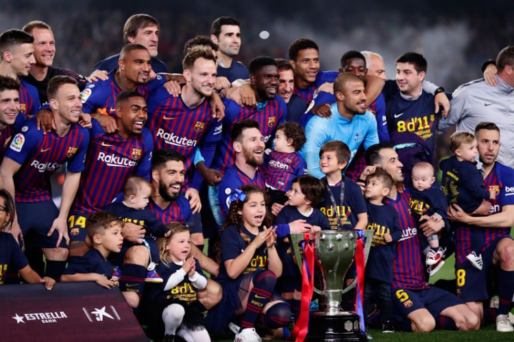 Fudbaleri Barselone ponovo šampioni Španije