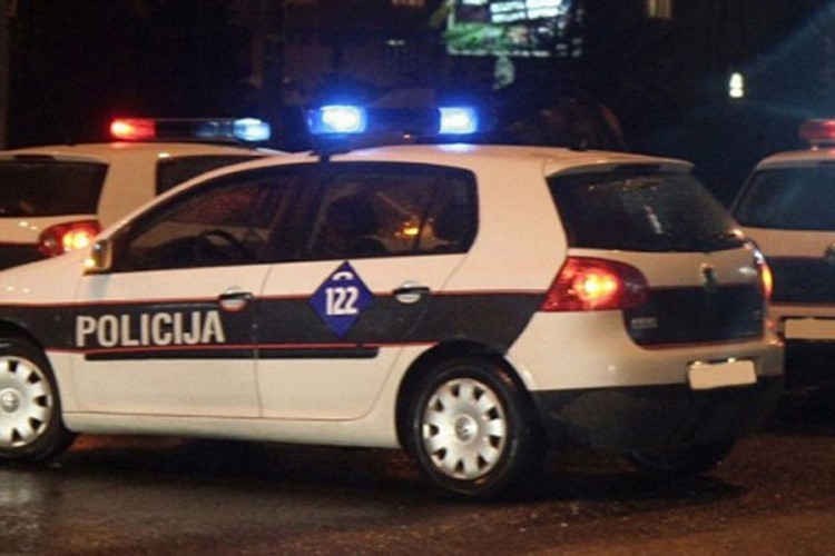 Bivši policajac koji je ubio sina u Sarajevu predat Tužilaštvu