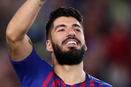 Luis Suarez ide na operaciju koljena