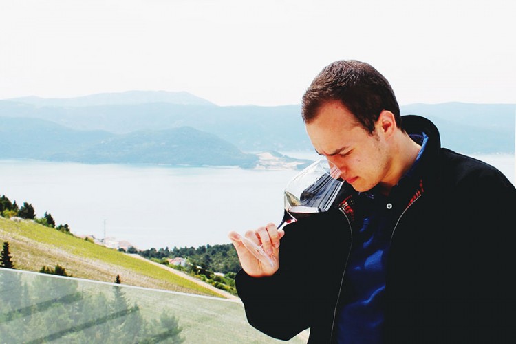 Aleksandar Draganić za "Nezavisne": Kušajte neprestano i gledajte vino kao cjelinu