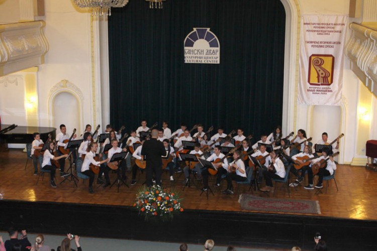 U maju tri koncerta Muzičke škole "Vlado Milošević"