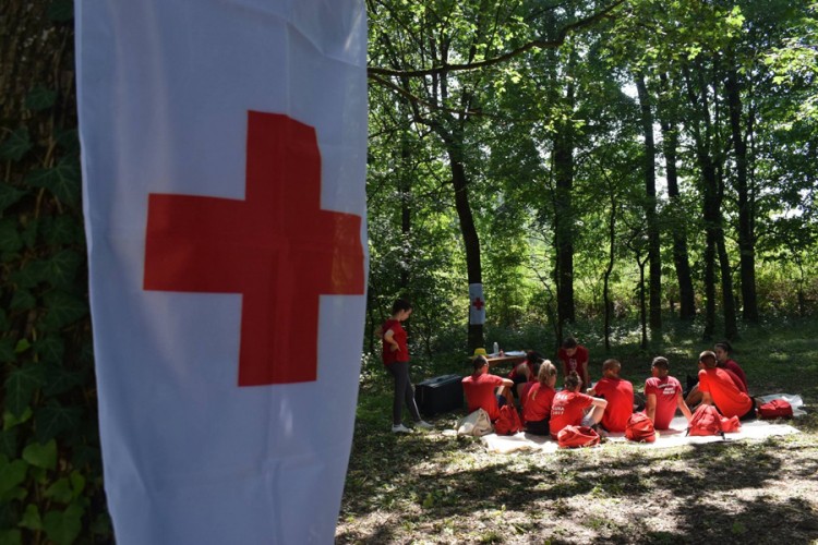 Sedmica Crvenog krsta: Organizacija koja pomaže zavisi od milostinje