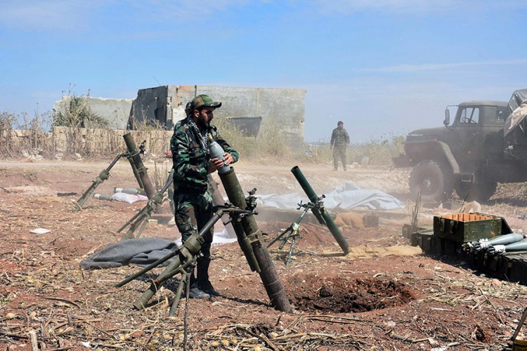 Sirijska vojska došla do granice Idliba i Hame