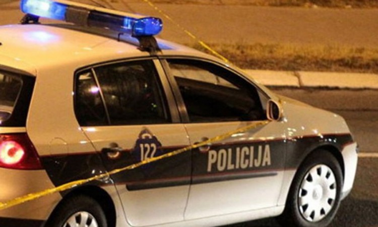 Pet povrijeđenih u teškom udesu u mjestu Čelić