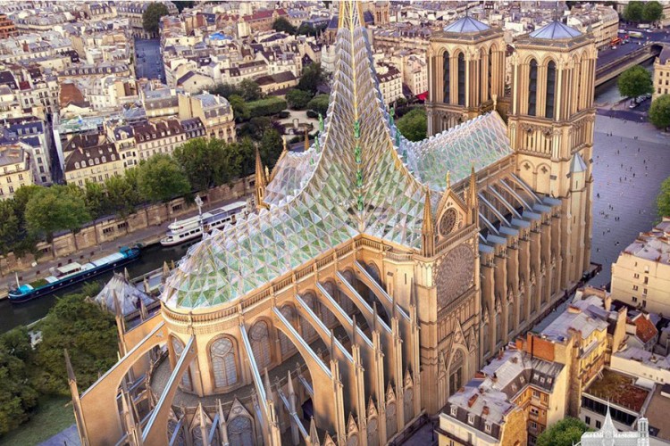 Na tavanu pariske katedrale žele staklenike i bazene